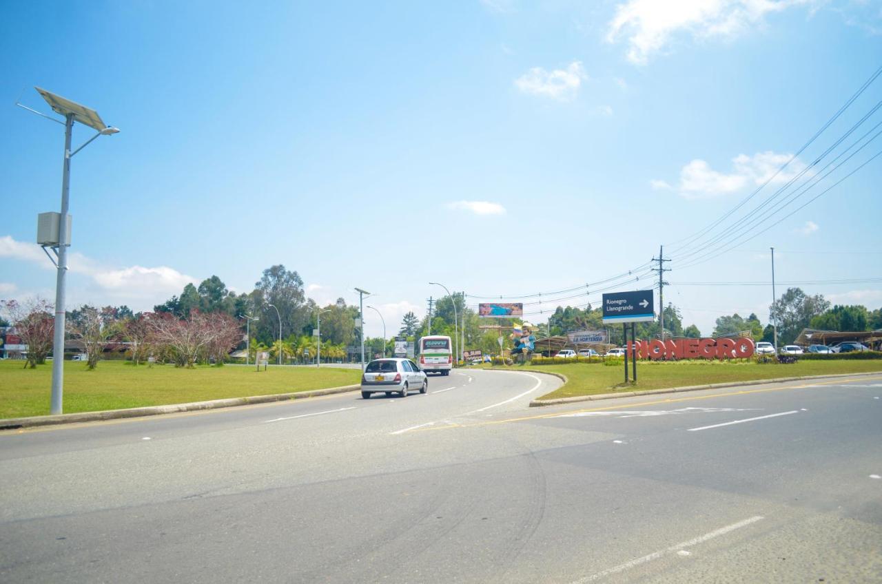 Llanogrande Airport By Bernalo Hotels Rionegro Exterior photo