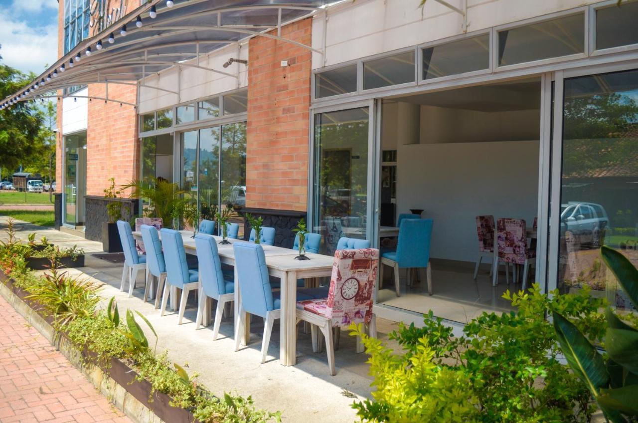 Llanogrande Airport By Bernalo Hotels Rionegro Exterior photo