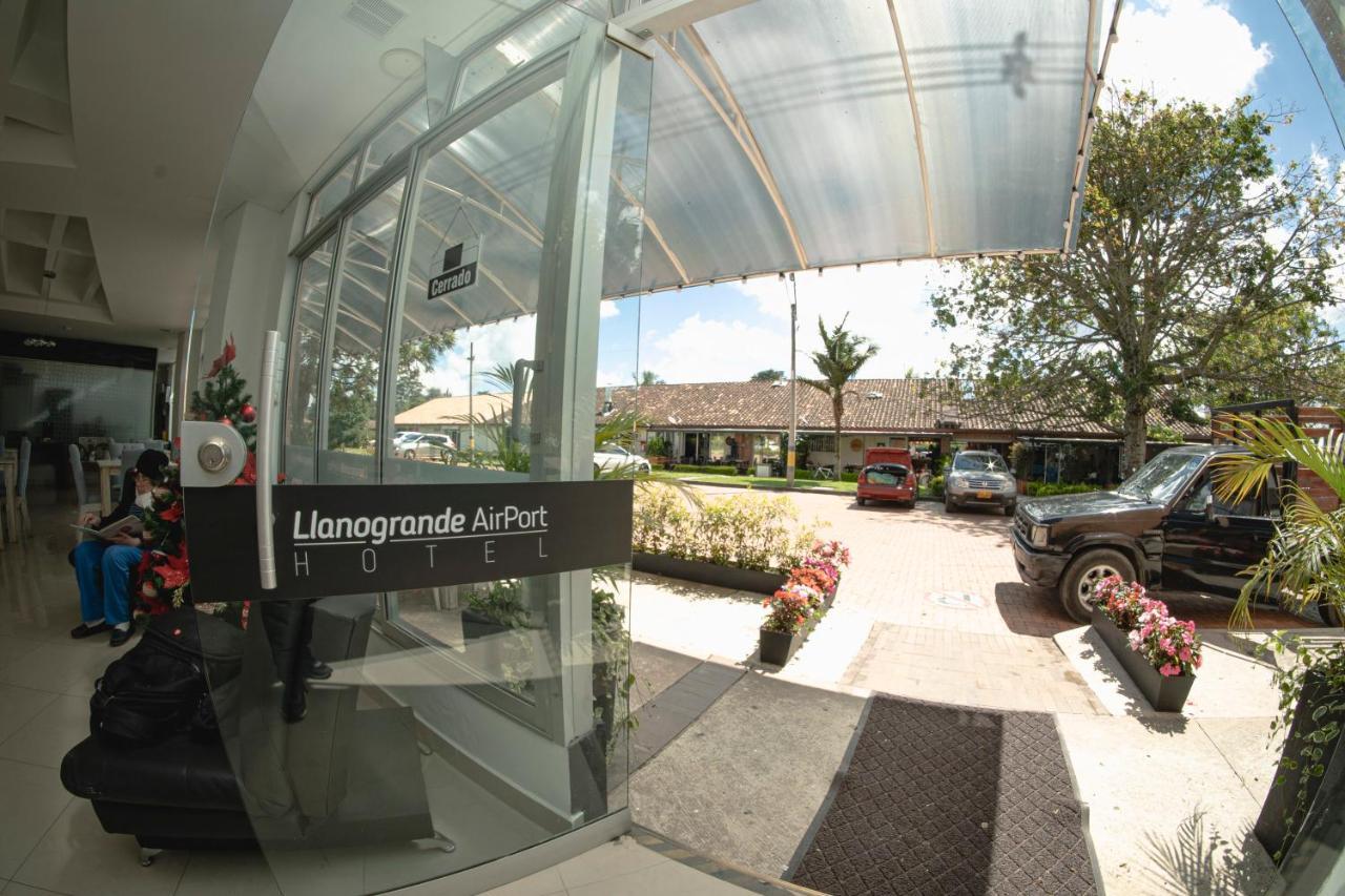 Llanogrande Airport By Bernalo Hotels Rionegro Exterior photo