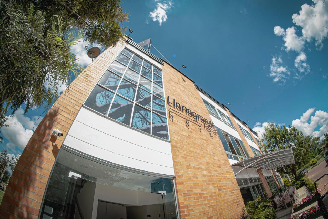 Llanogrande Airport By Bernalo Hotels Rionegro Exterior photo