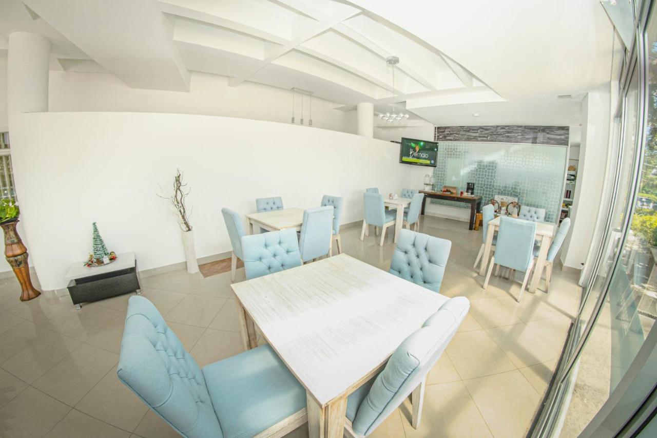 Llanogrande Airport By Bernalo Hotels Rionegro Exterior photo